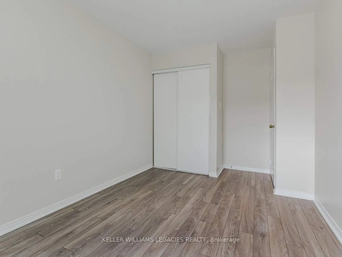 2370 Britannia Road W, #10