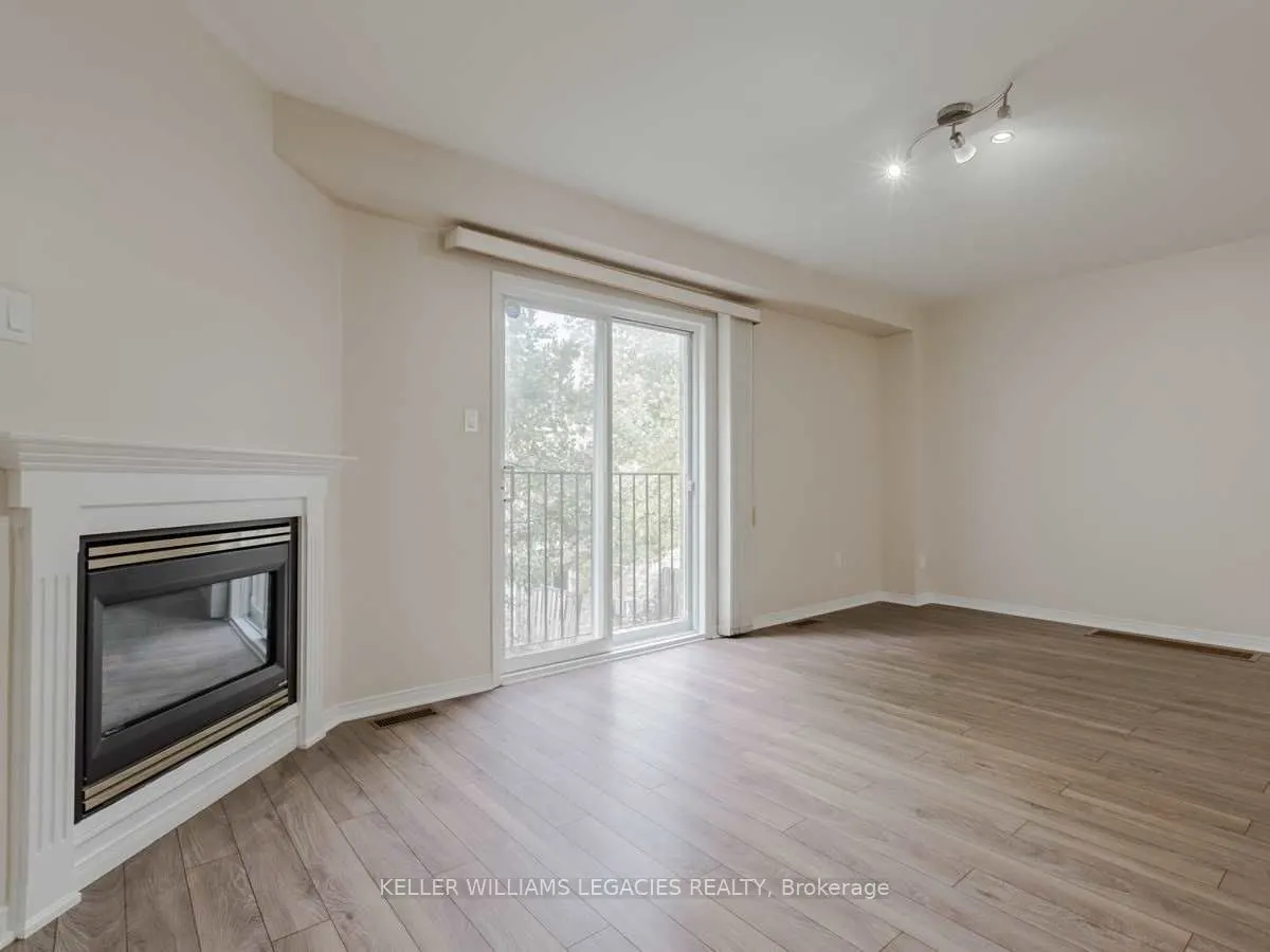 2370 Britannia Road W, #10