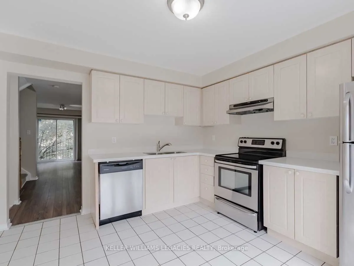 2370 Britannia Road W, #10