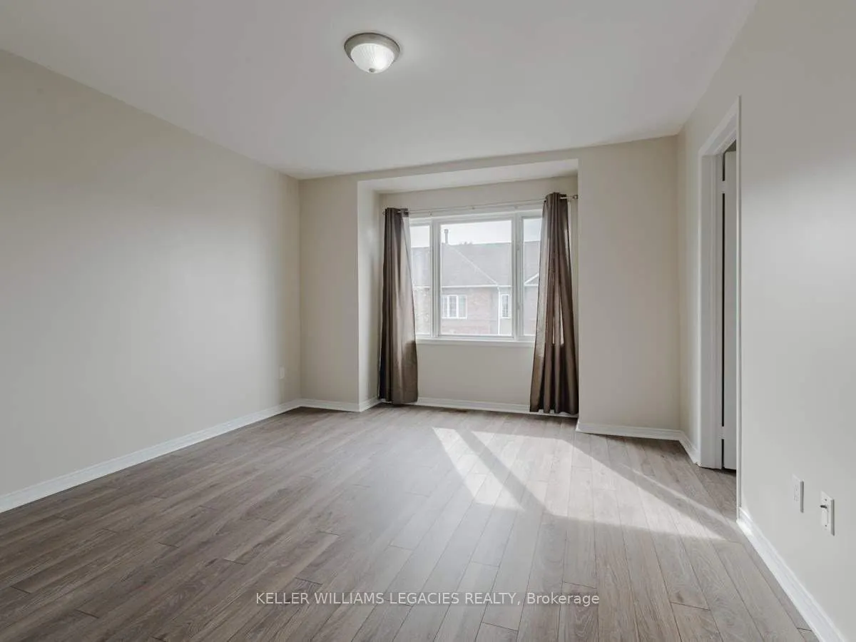 2370 Britannia Road W, #10