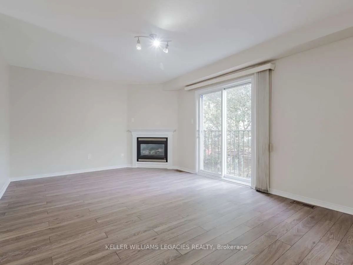 2370 Britannia Road W, #10