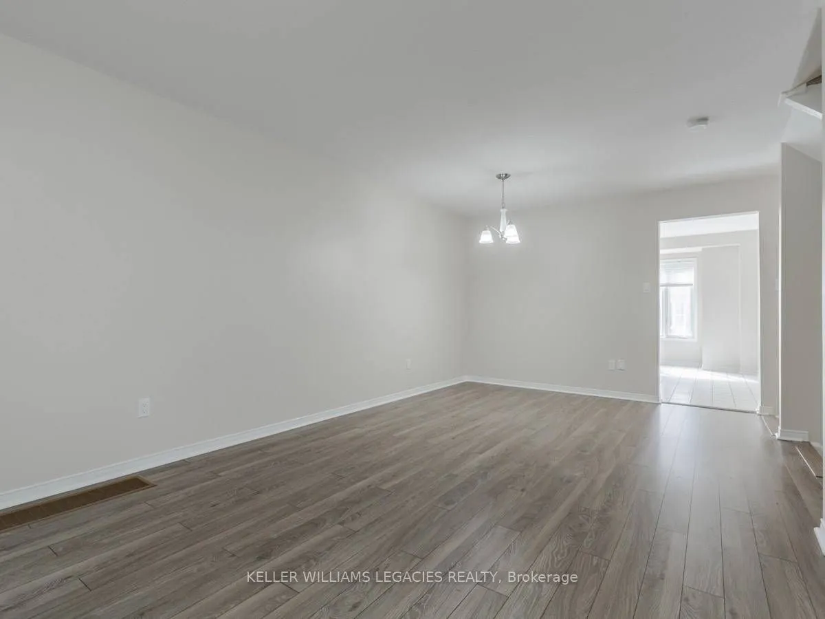 2370 Britannia Road W, #10