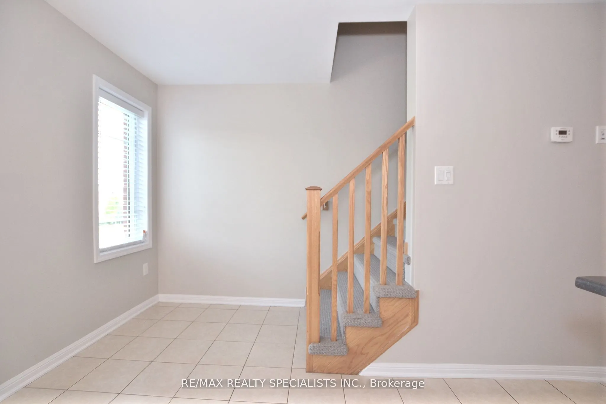 6020 Derry Road, #9