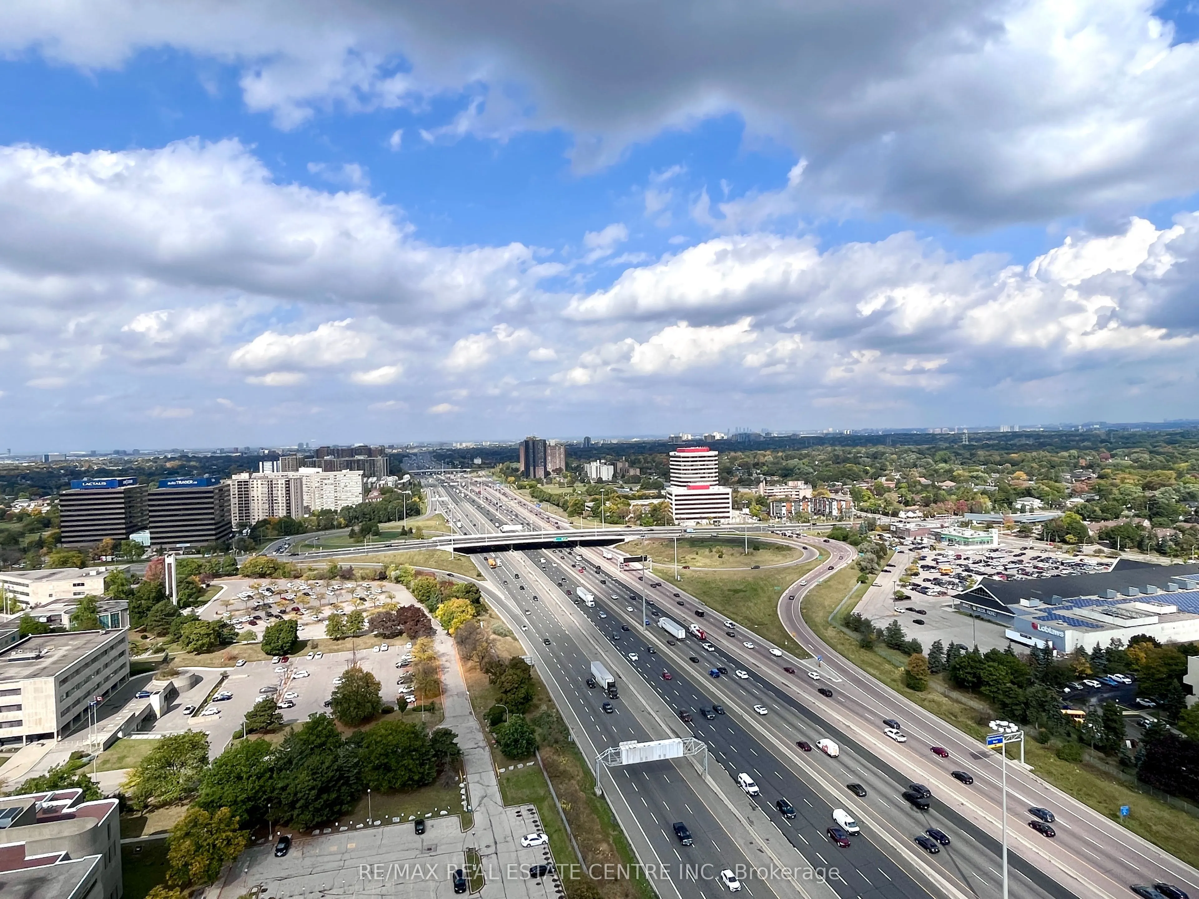10 Eva Road, #2506