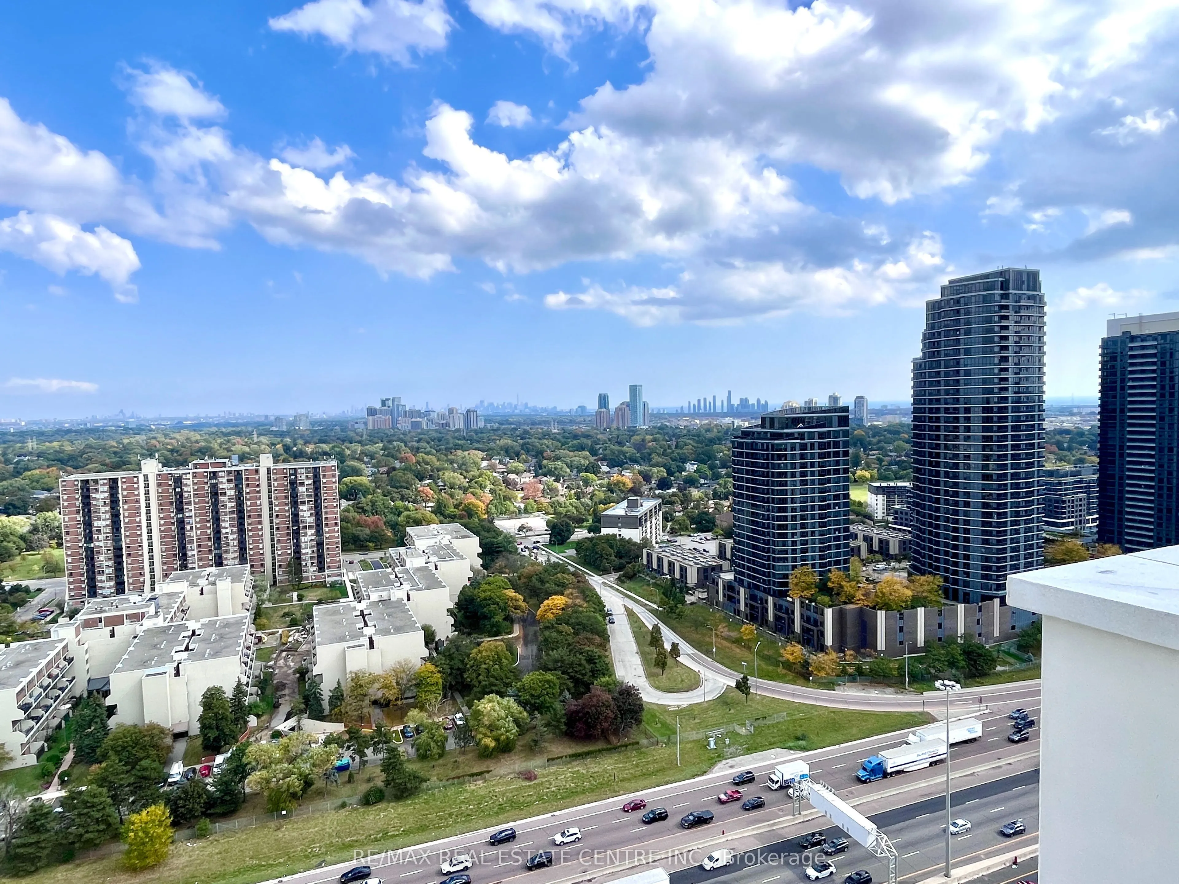 10 Eva Road, #2506