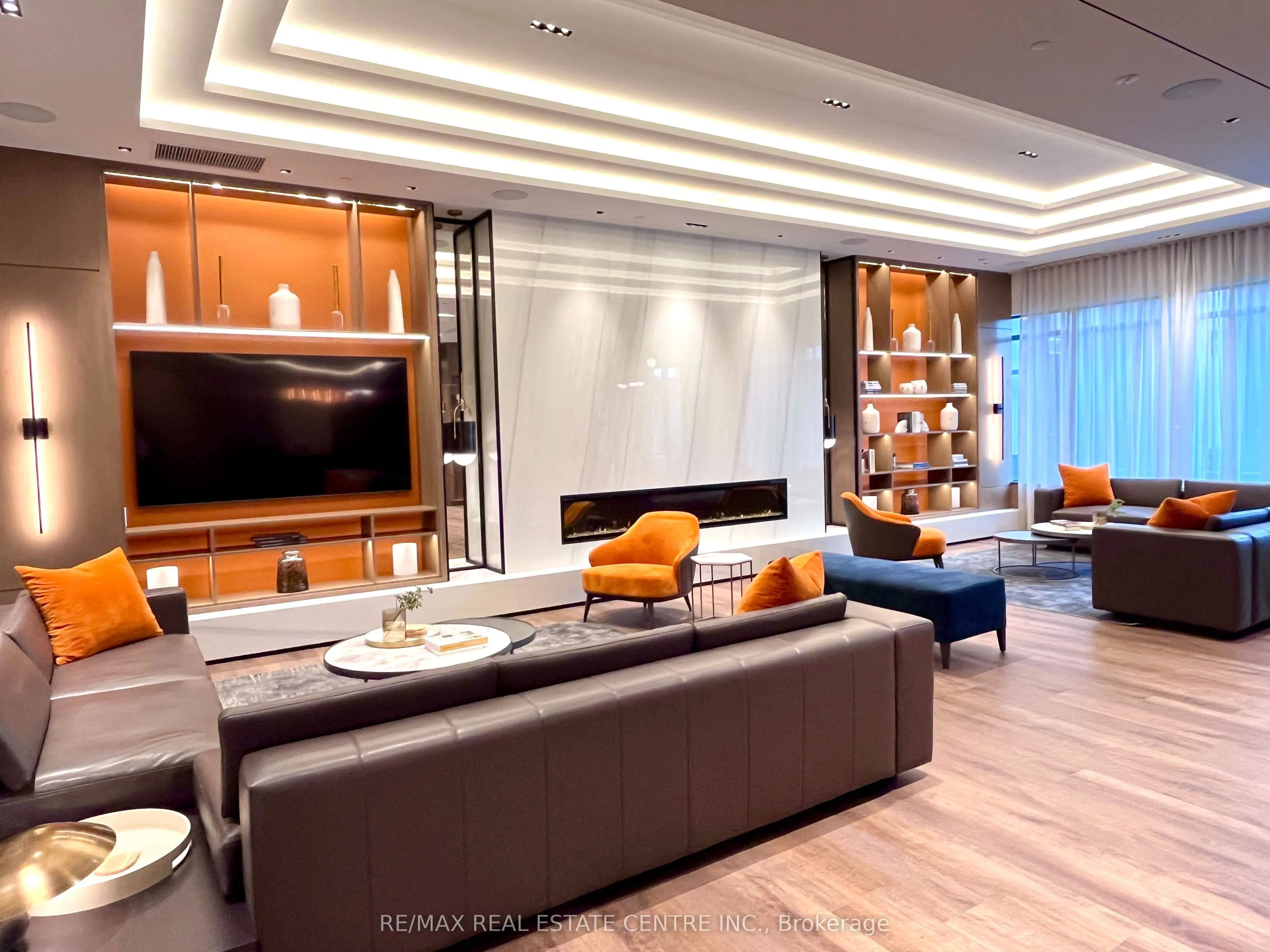 10 Eva Road, #2506