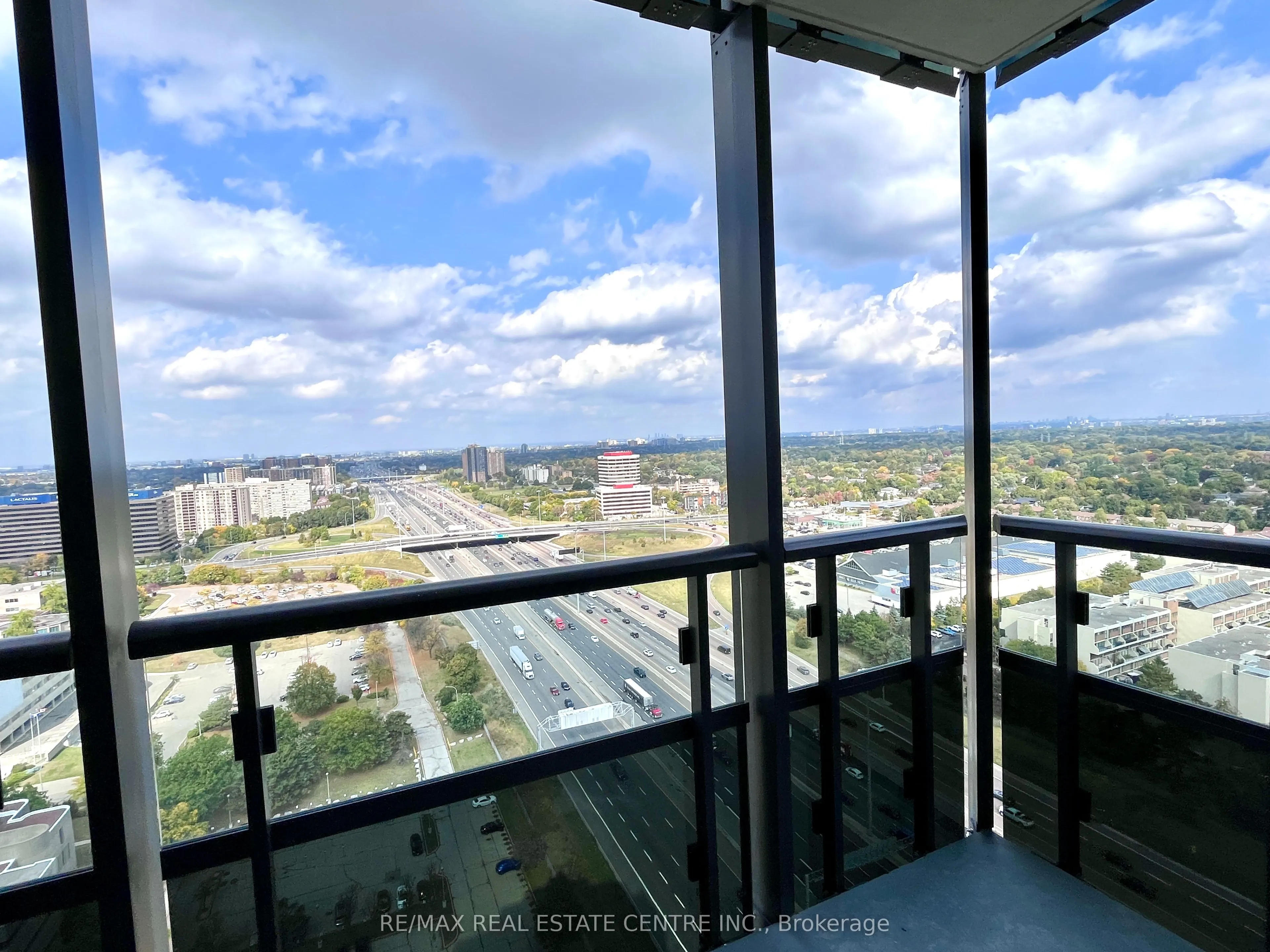 10 Eva Road, #2506