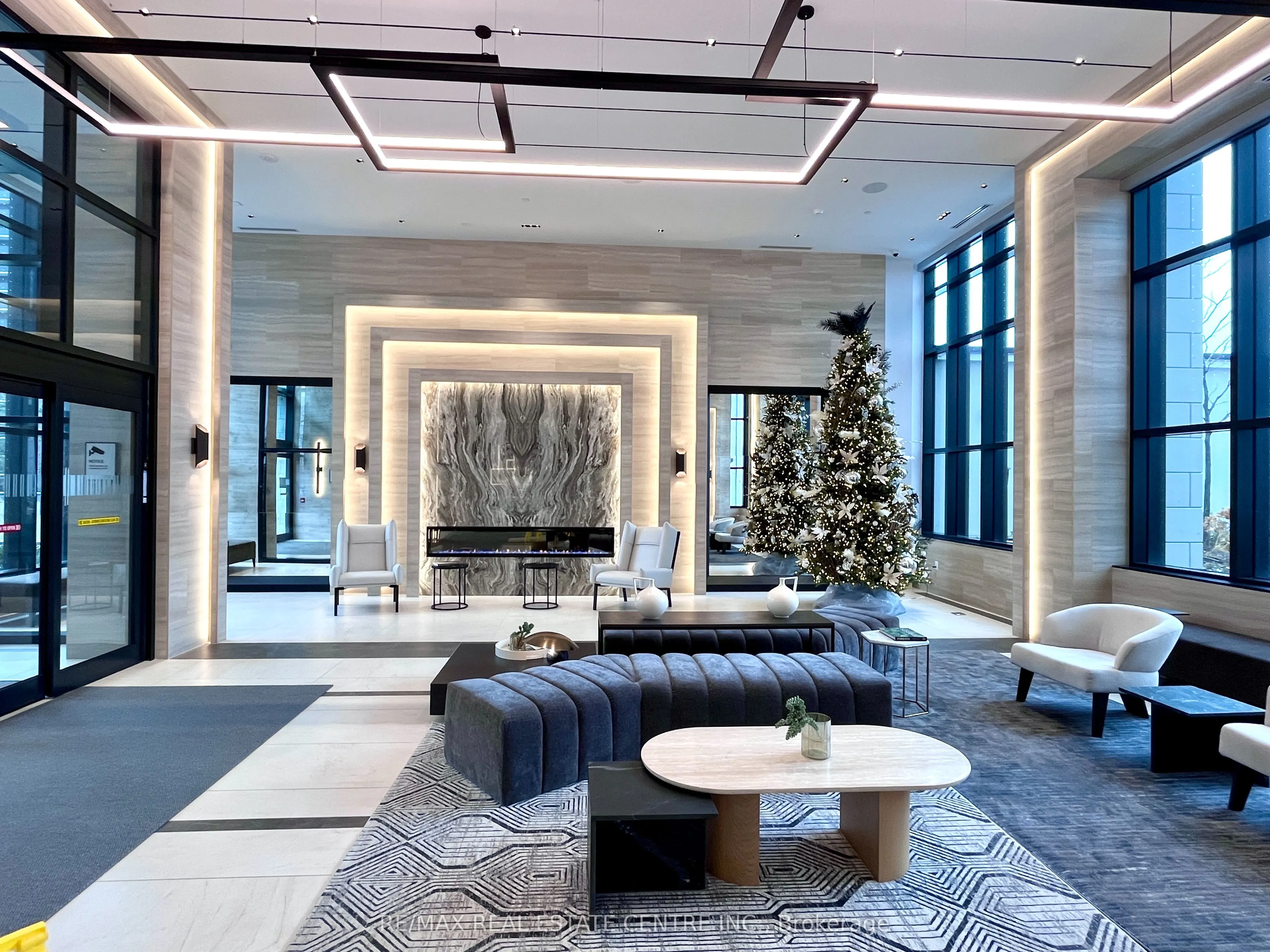 10 Eva Road, #2506