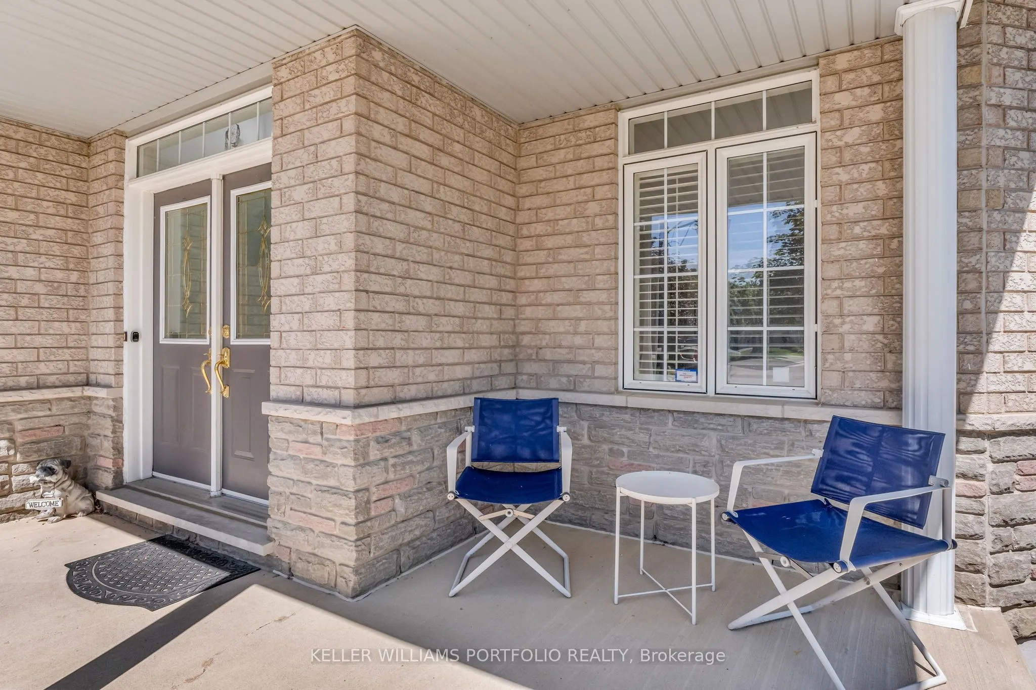 8 Vista View Court