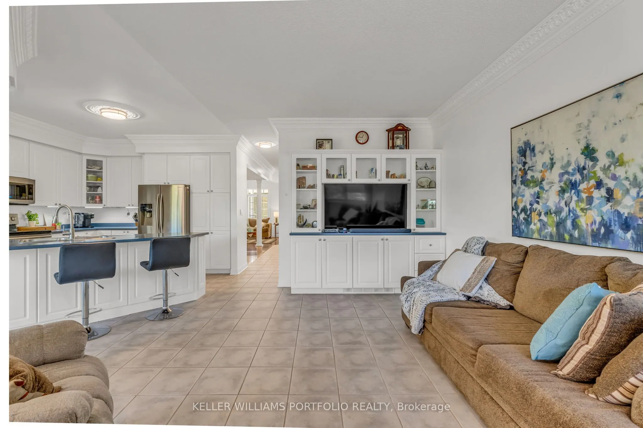 8 Vista View Court