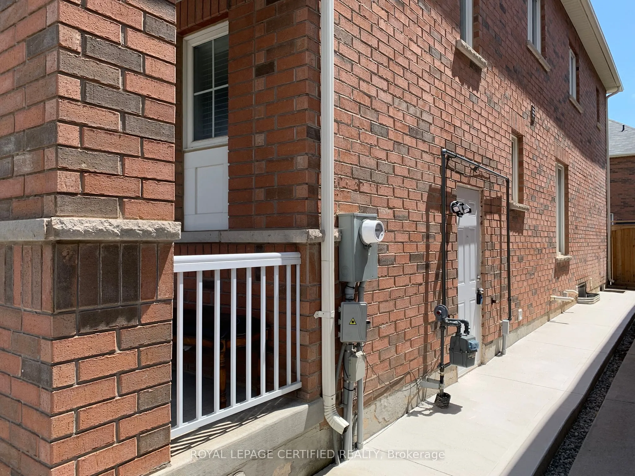 69 Vezna Crescent, #Basement