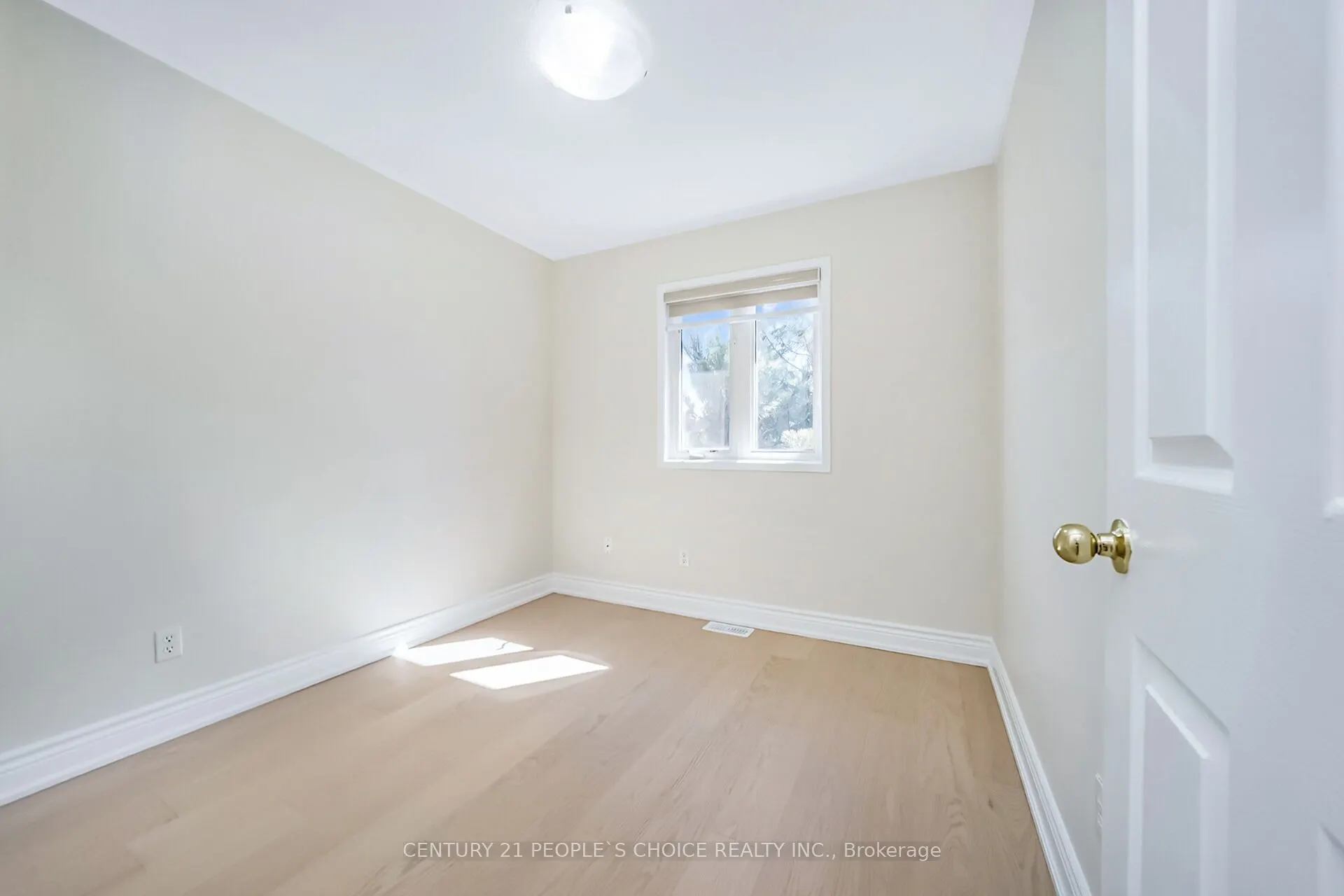 26 Chestermere Crescent