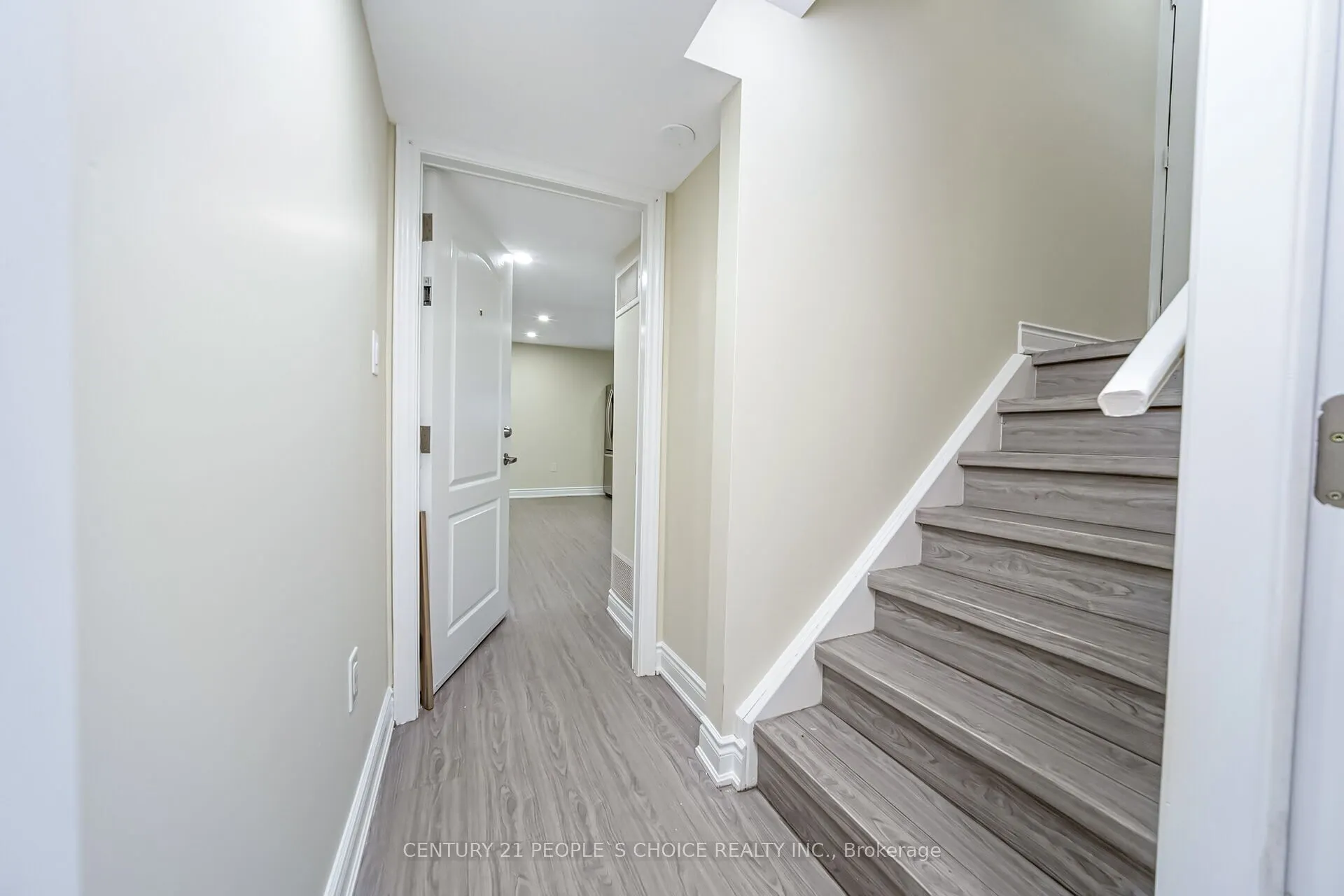 26 Chestermere Crescent
