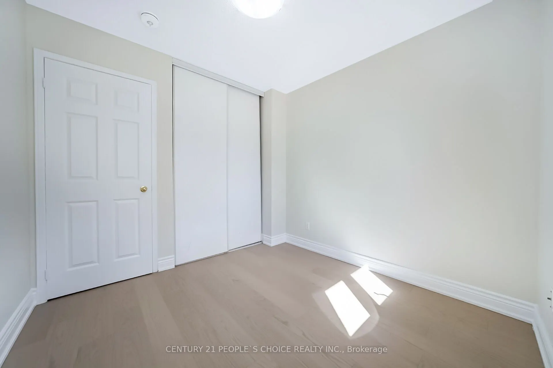 26 Chestermere Crescent