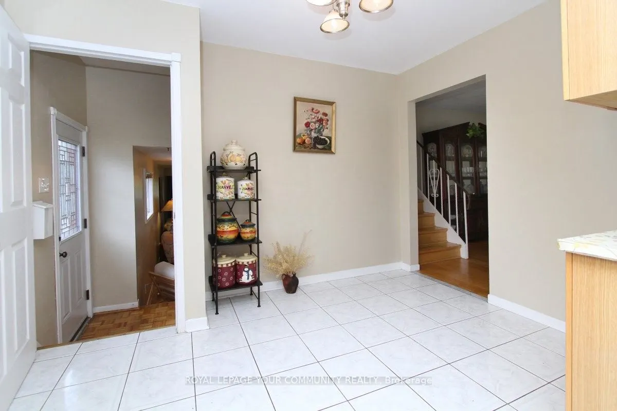 3318 Strabane Upper Drive