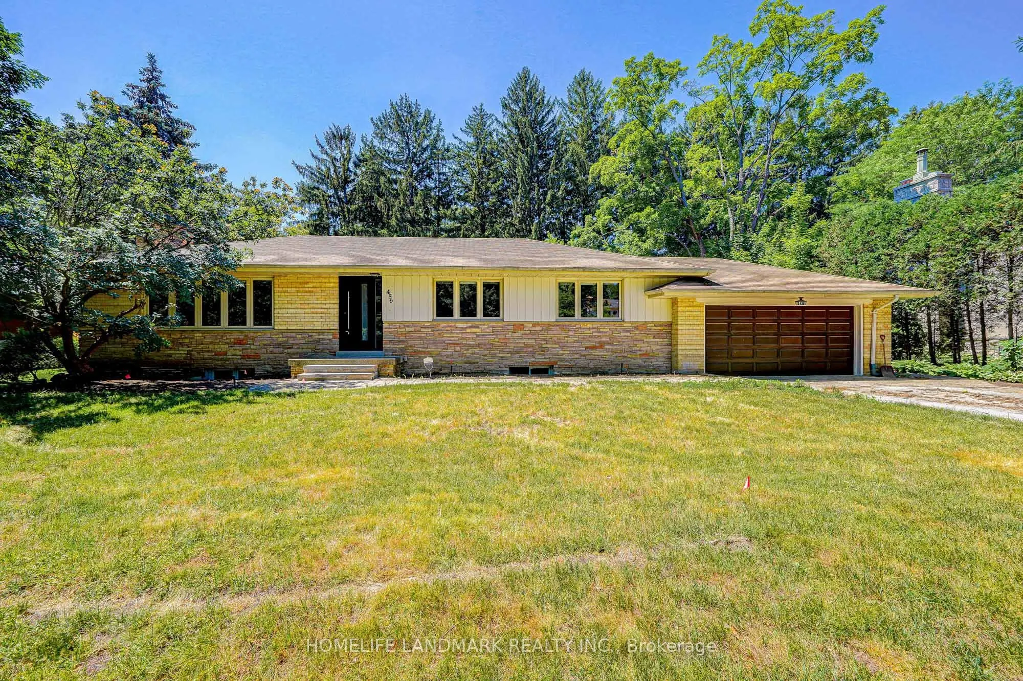 456 Chamberlain Lane