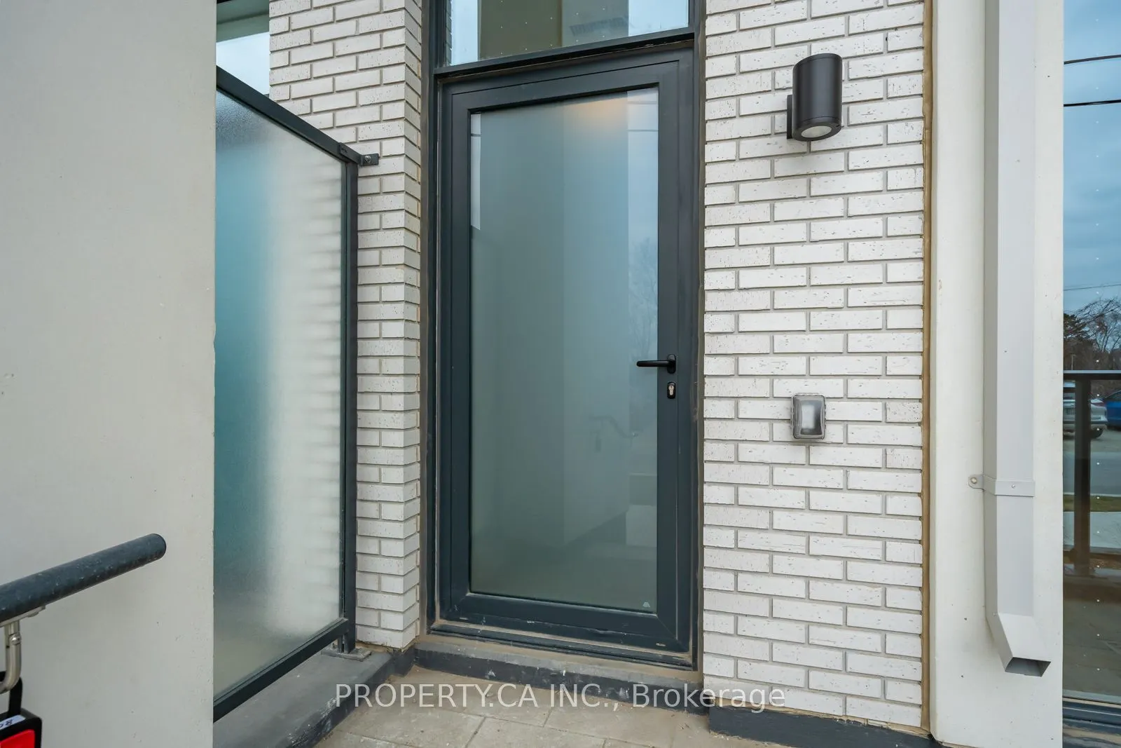 36 Zorra Street, #106