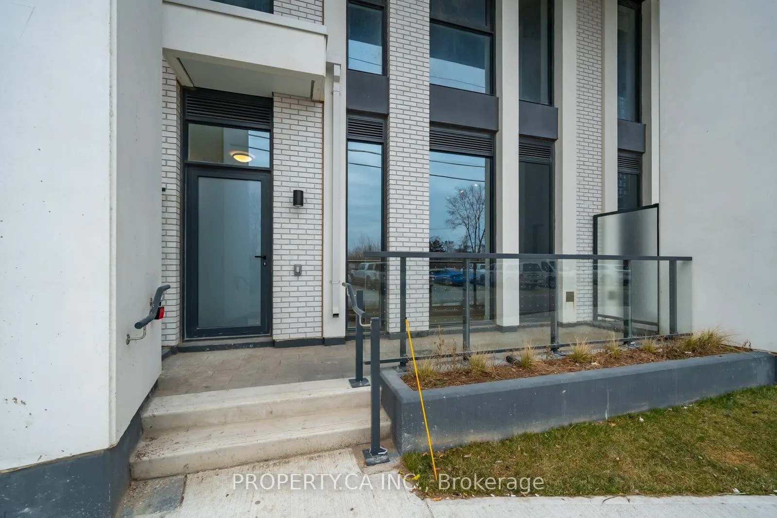 36 Zorra Street, #106