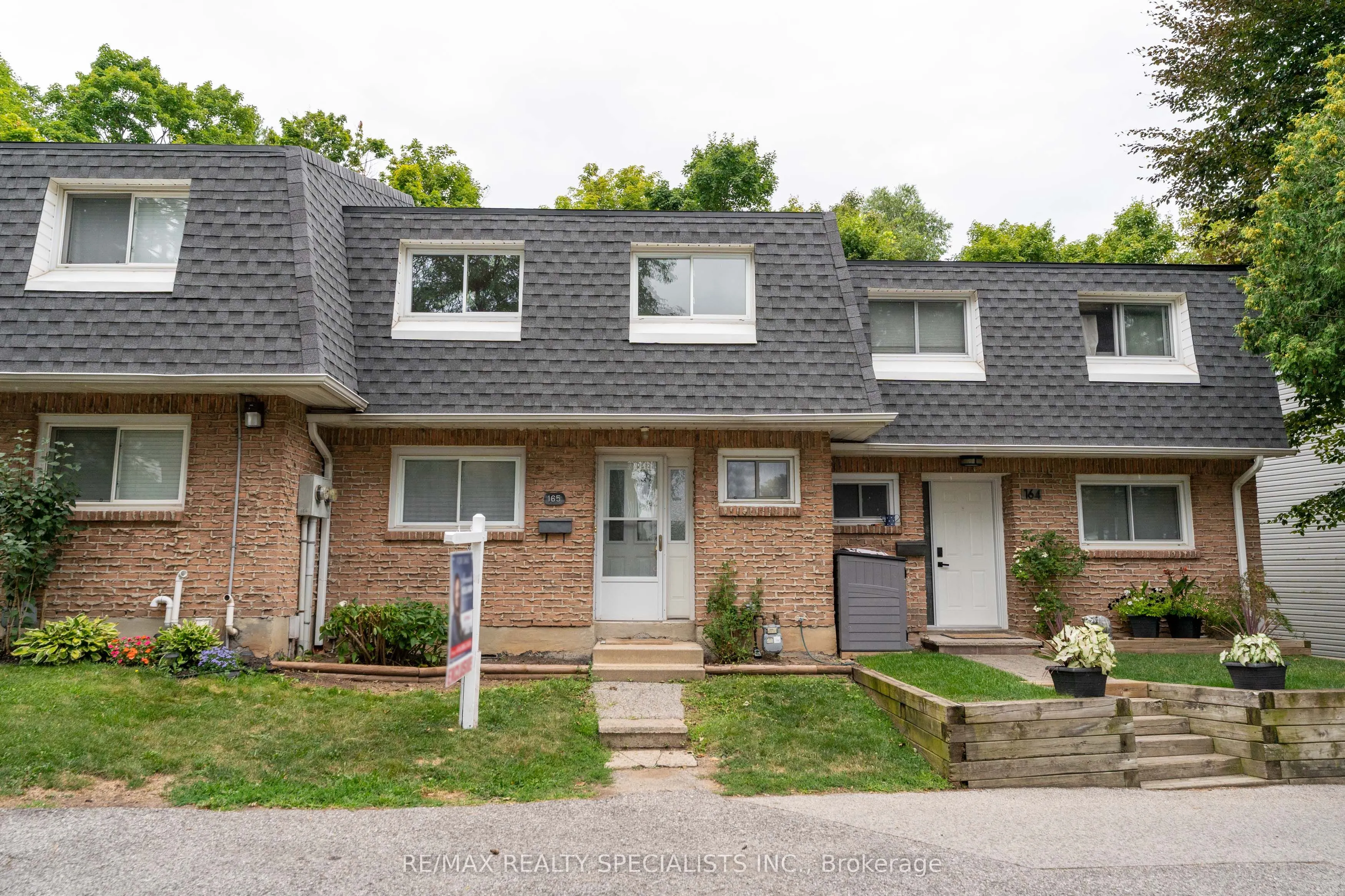 2050 Upper Middle Road, #165