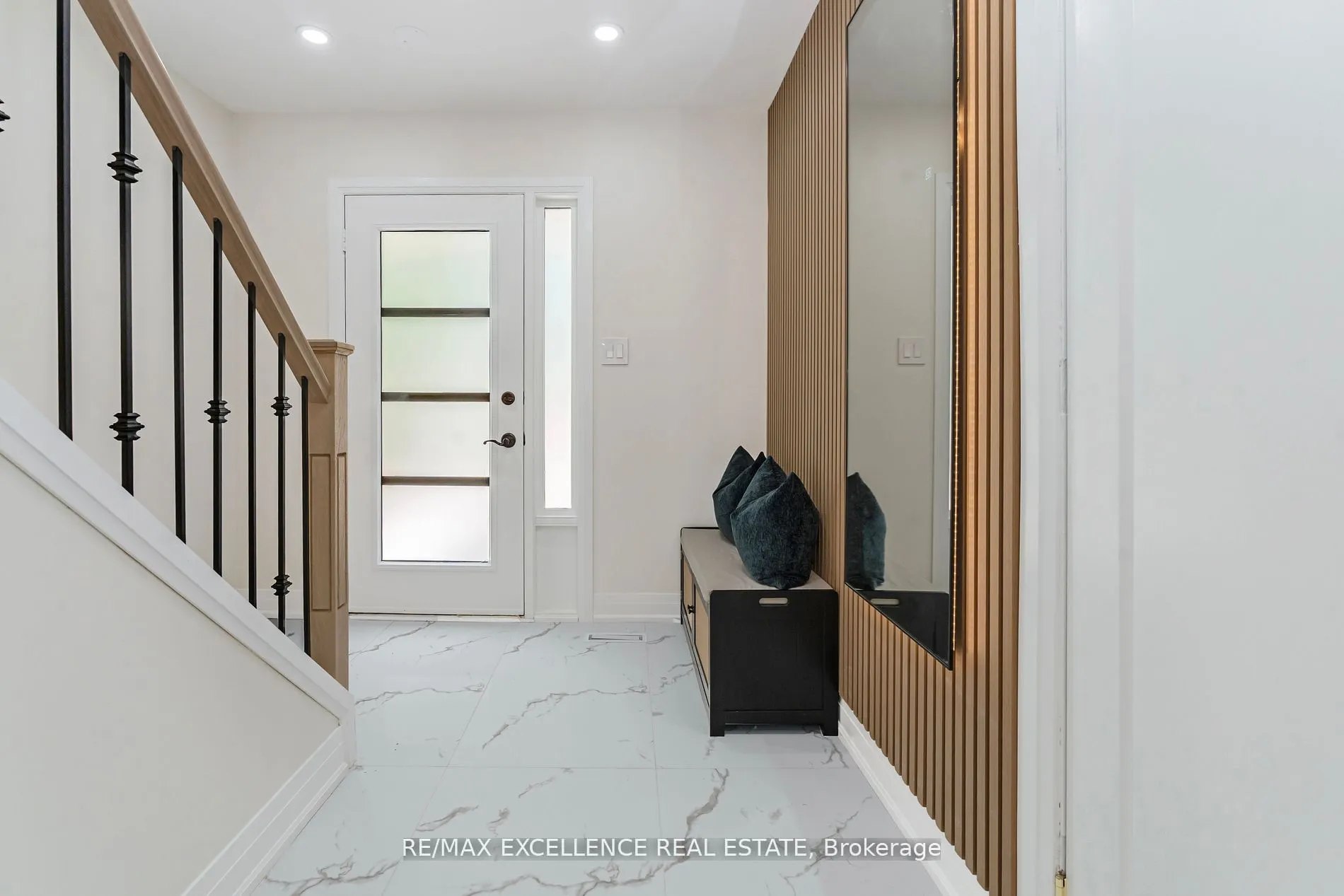 2317 GREENBANK Trail