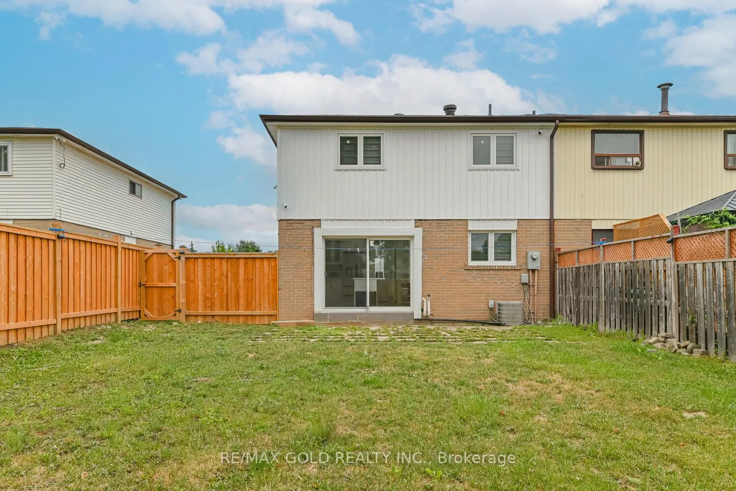 81 Drake Boulevard