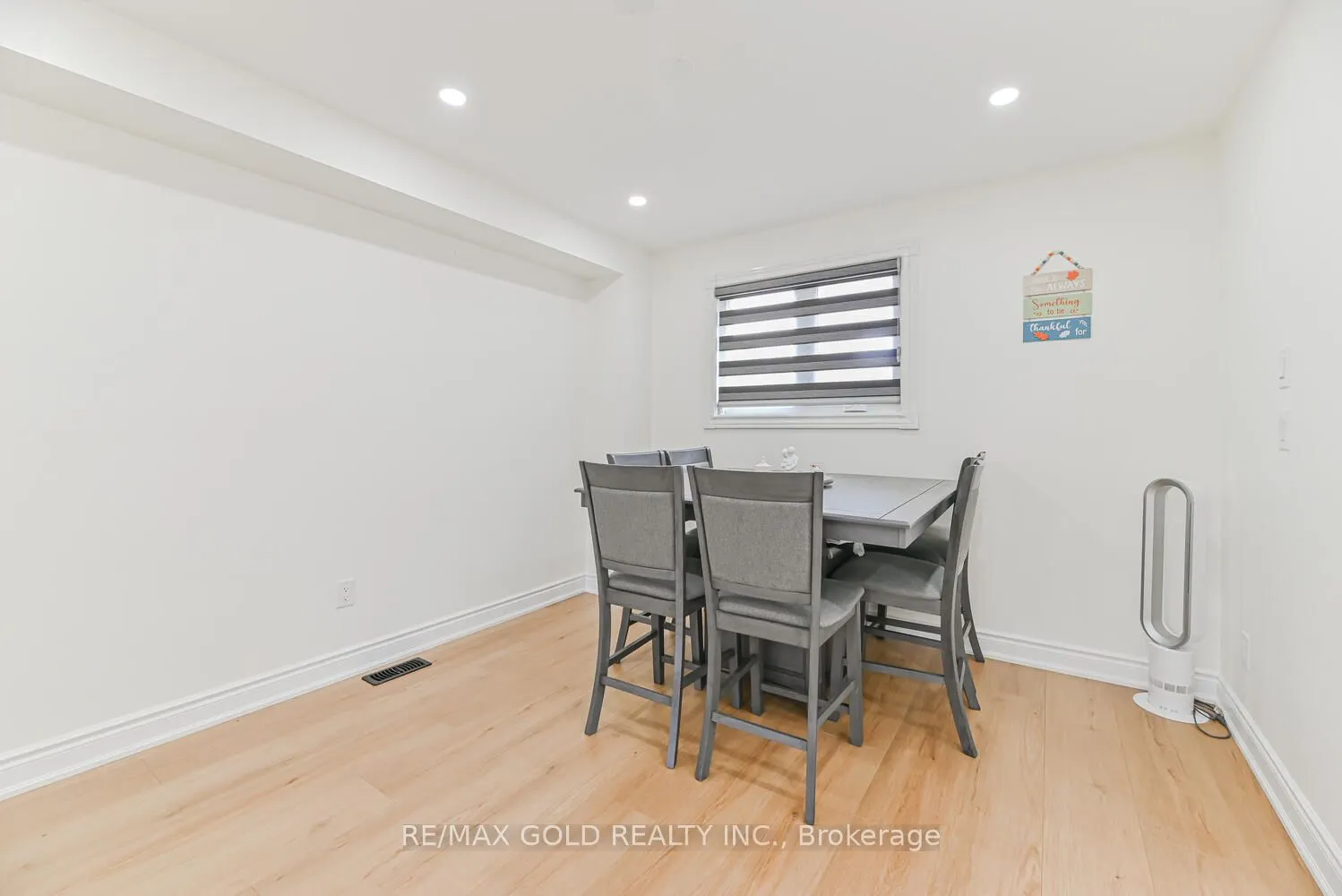 81 Drake Boulevard