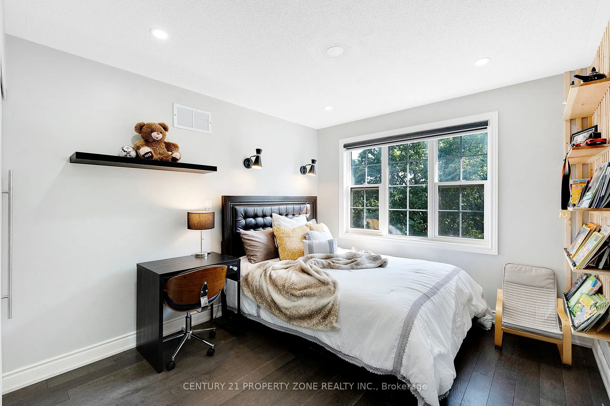185 Brisdale Drive