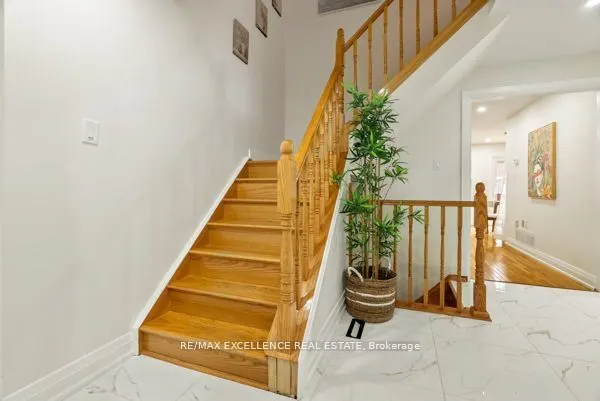 55 Rushmore Crescent