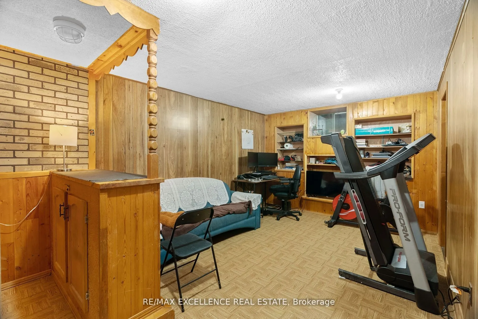 55 Rushmore Crescent