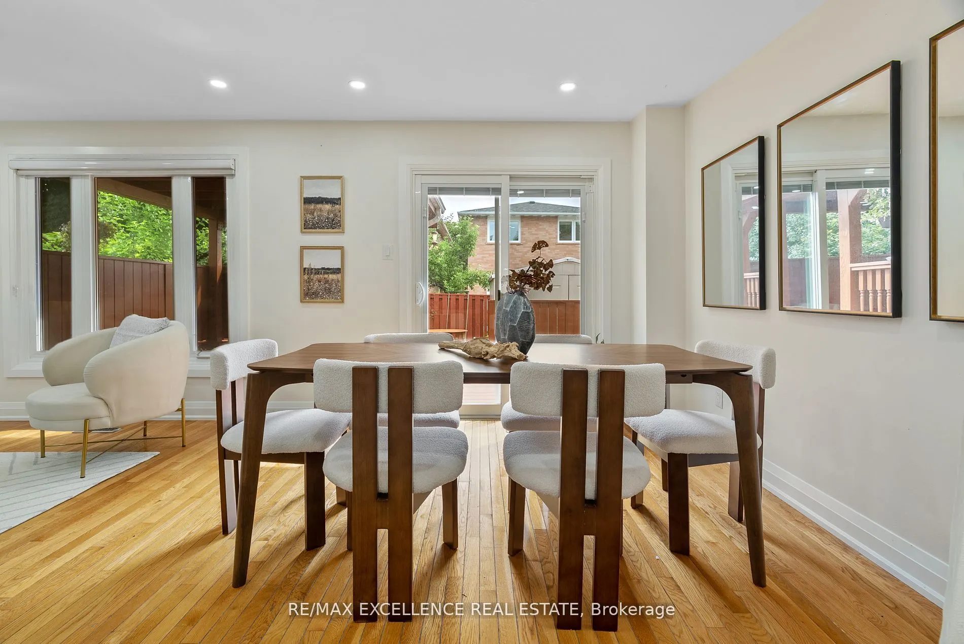 55 Rushmore Crescent
