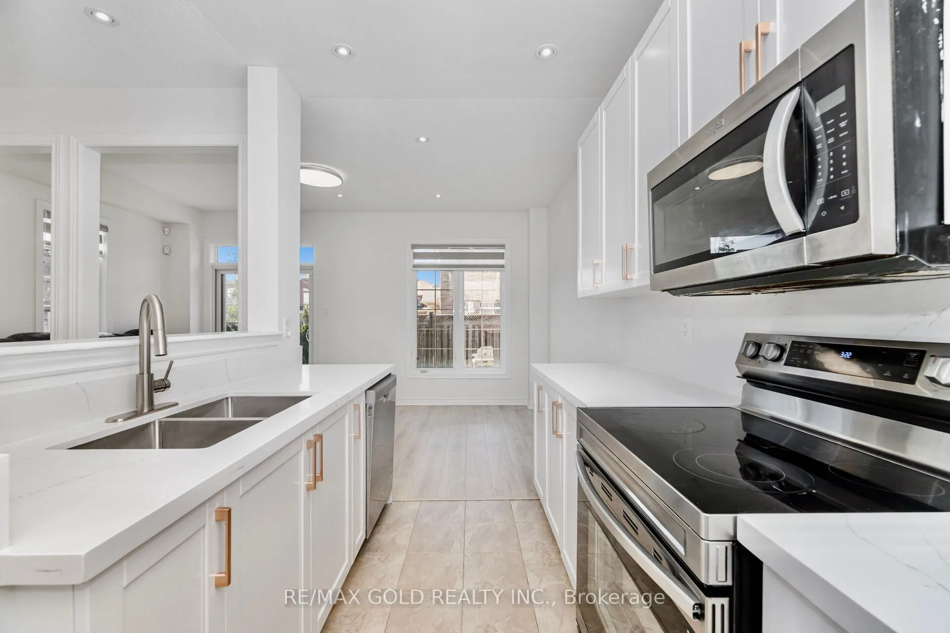 917 Oasis Drive