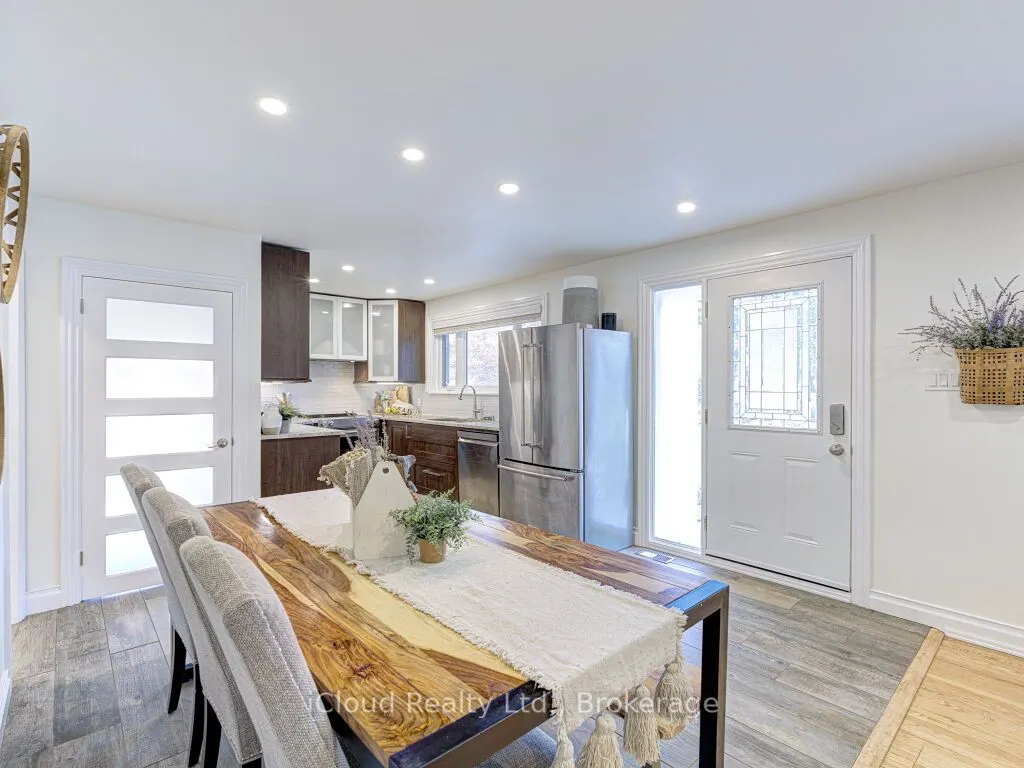 50 McGilvray Crescent