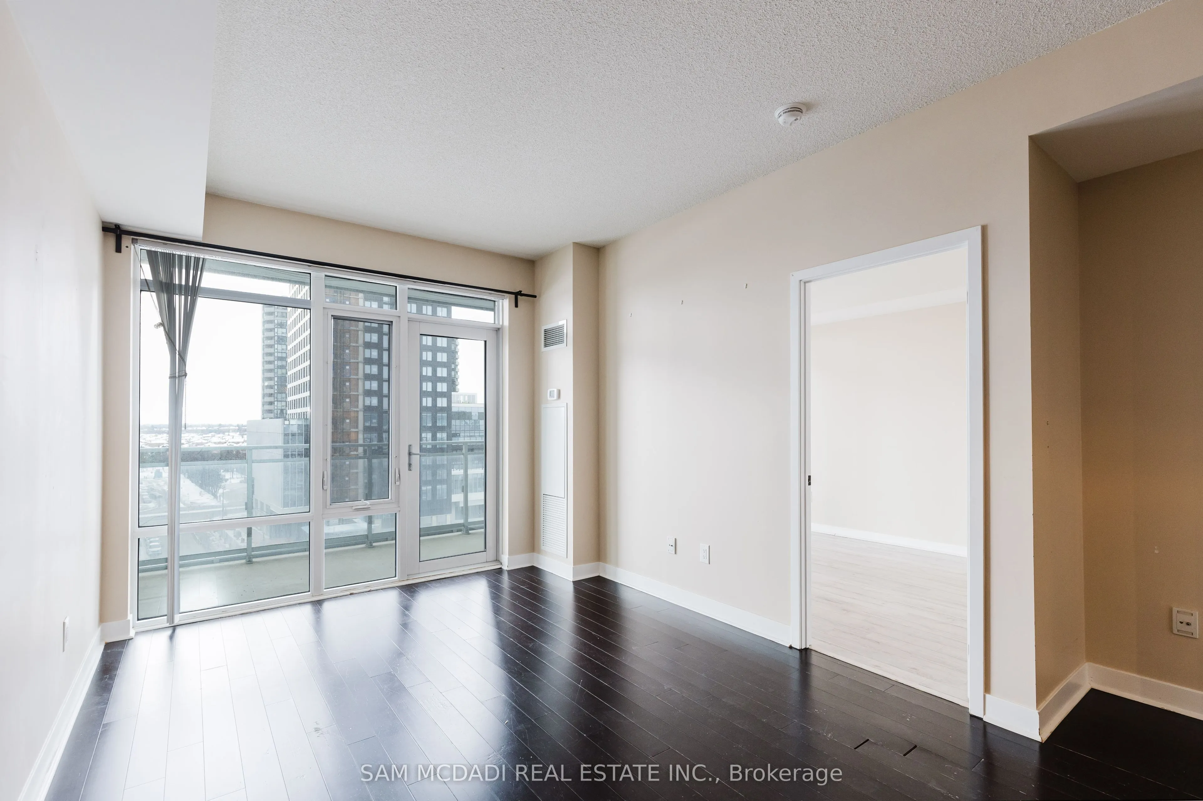 360 Square One Drive N, #707