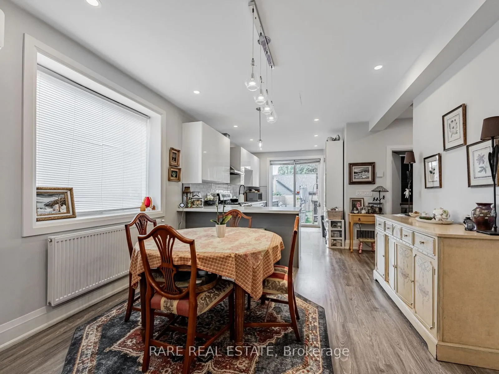 4 Treeview Drive, ##1 (main)