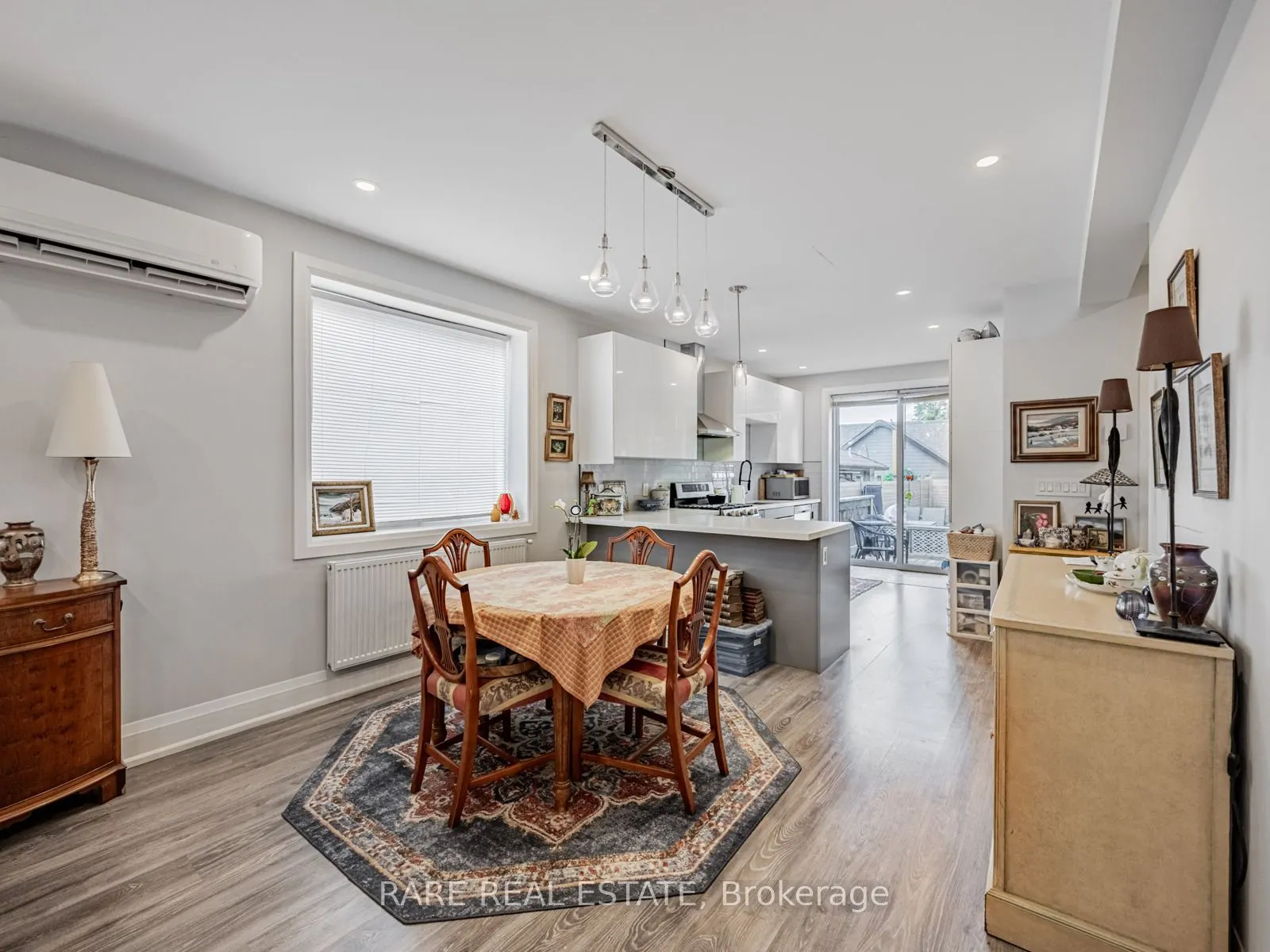 4 Treeview Drive, ##1 (main)