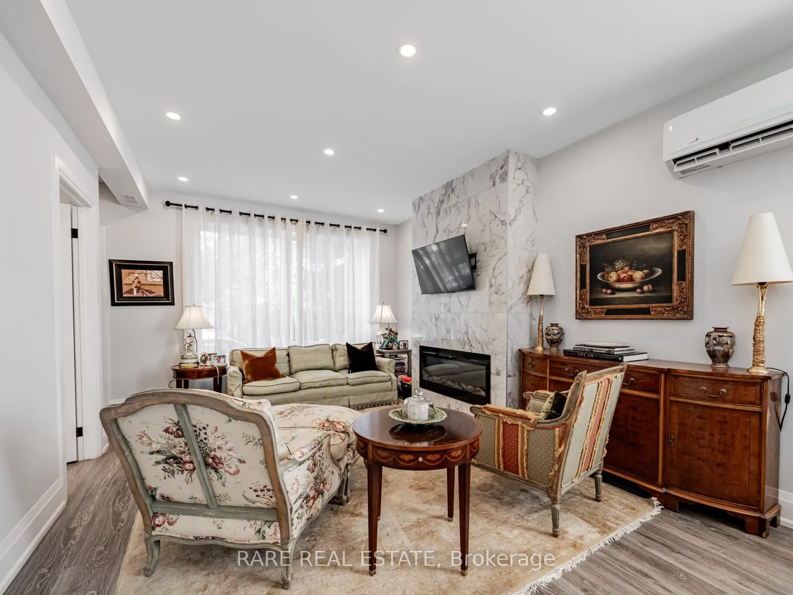 4 Treeview Drive, ##1 (main)