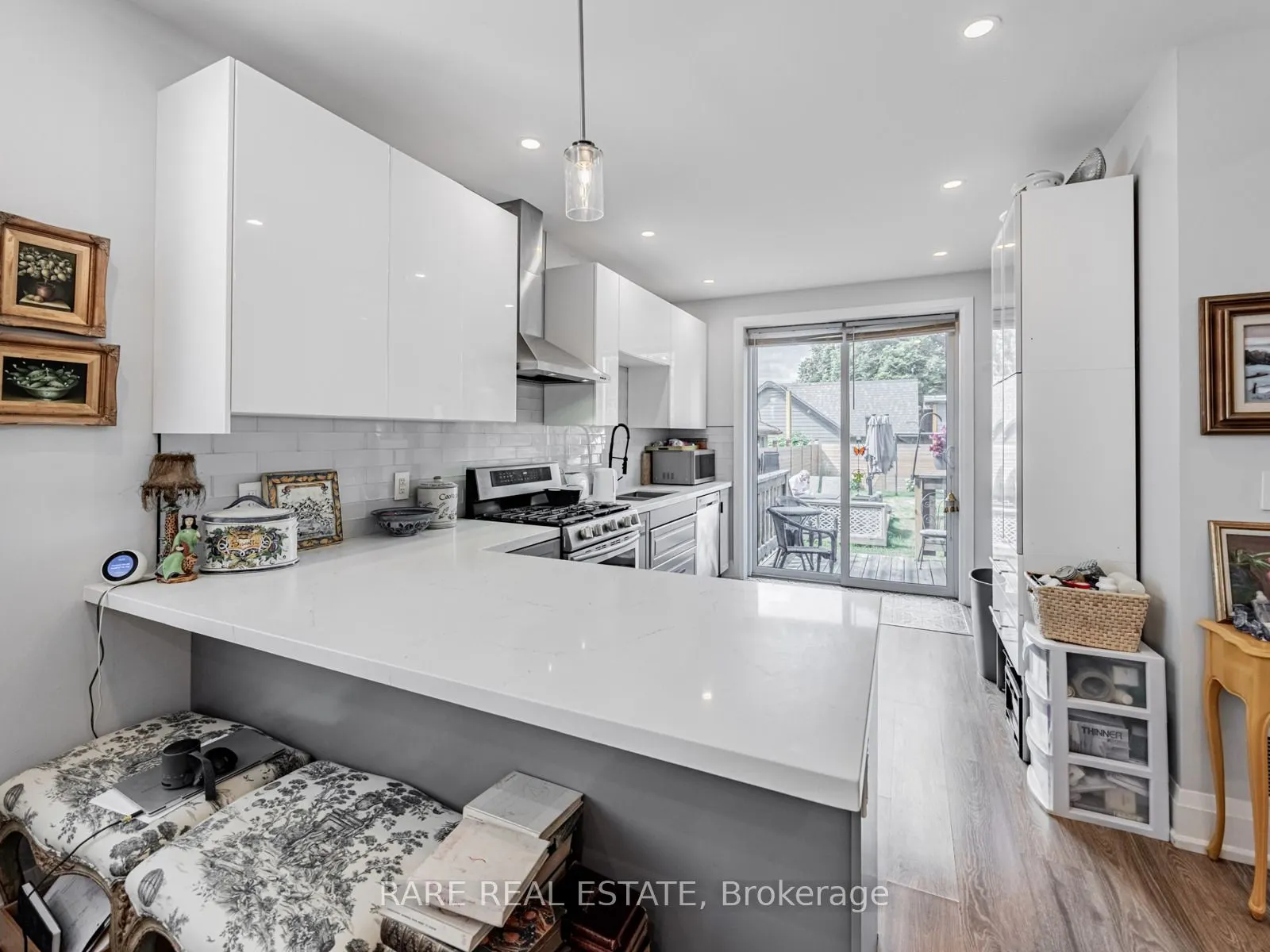 4 Treeview Drive, ##1 (main)