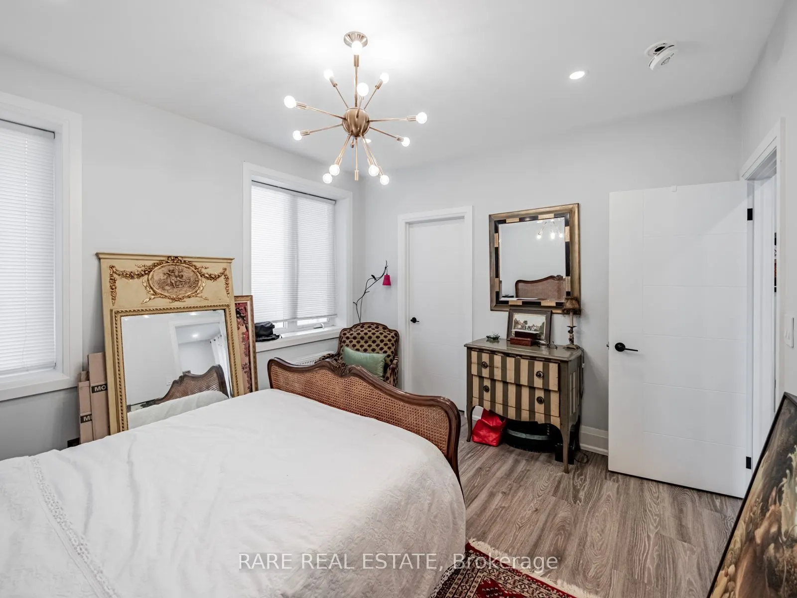 4 Treeview Drive, ##1 (main)
