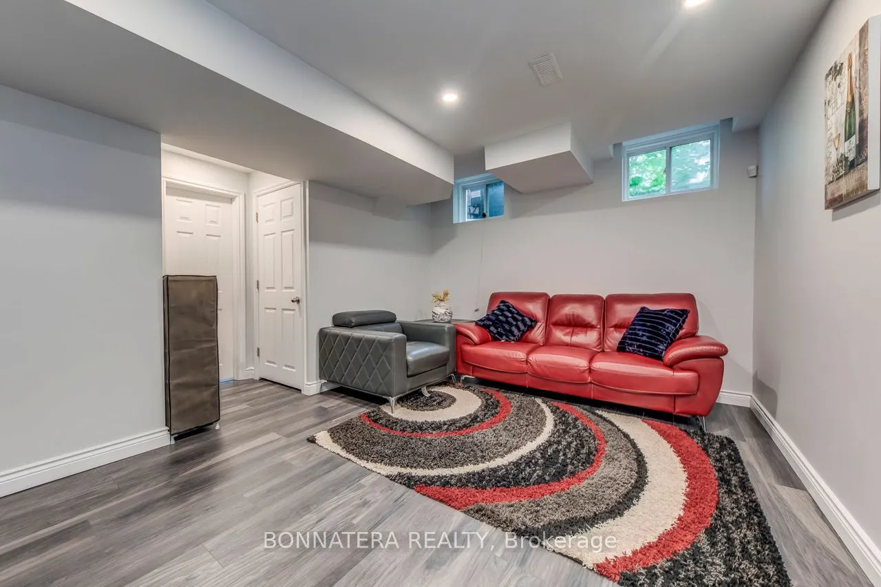 654 Murray Meadows Place