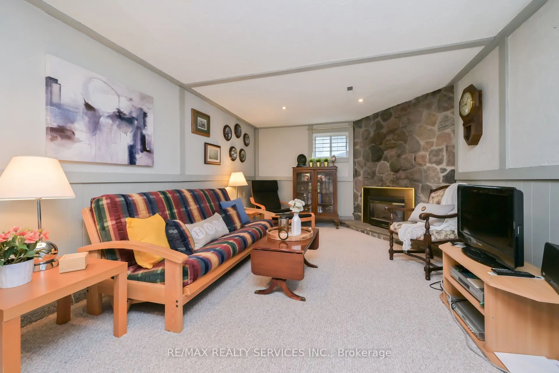 23 Governor Grove Crescent
