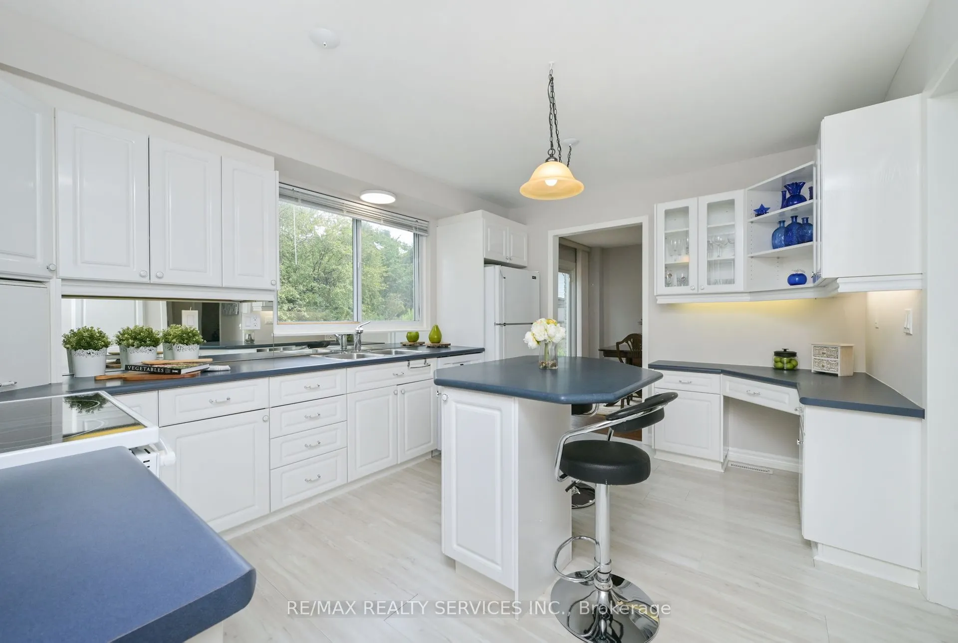 23 Governor Grove Crescent