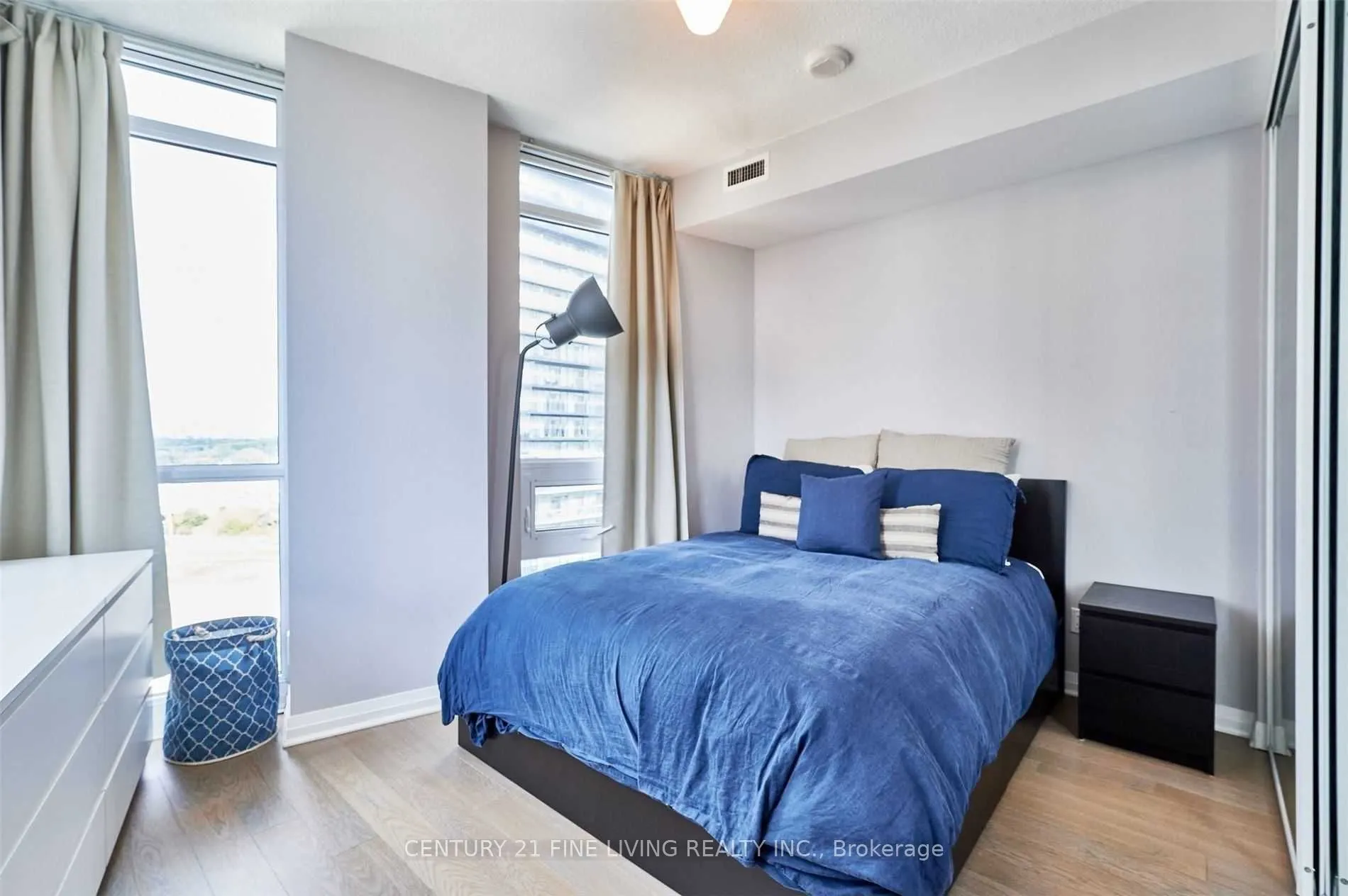59 Annie Craig Drive, #1907