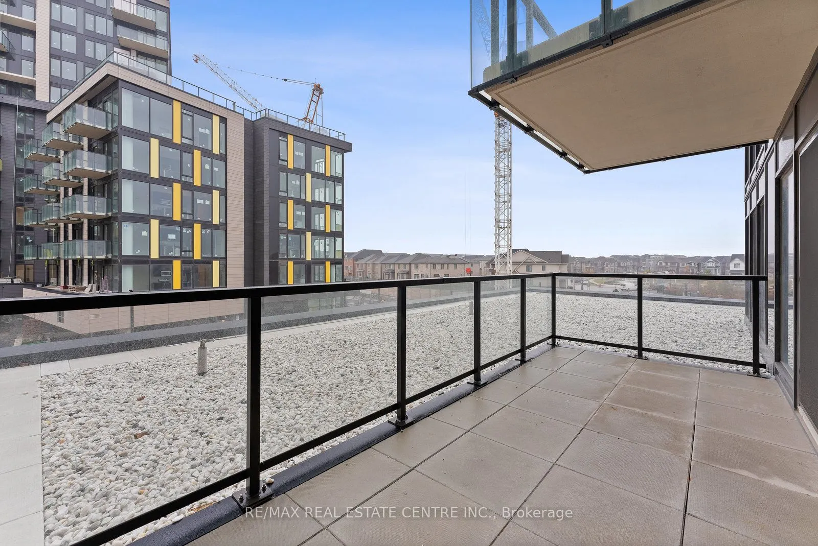 1415 Dundas Street, #204