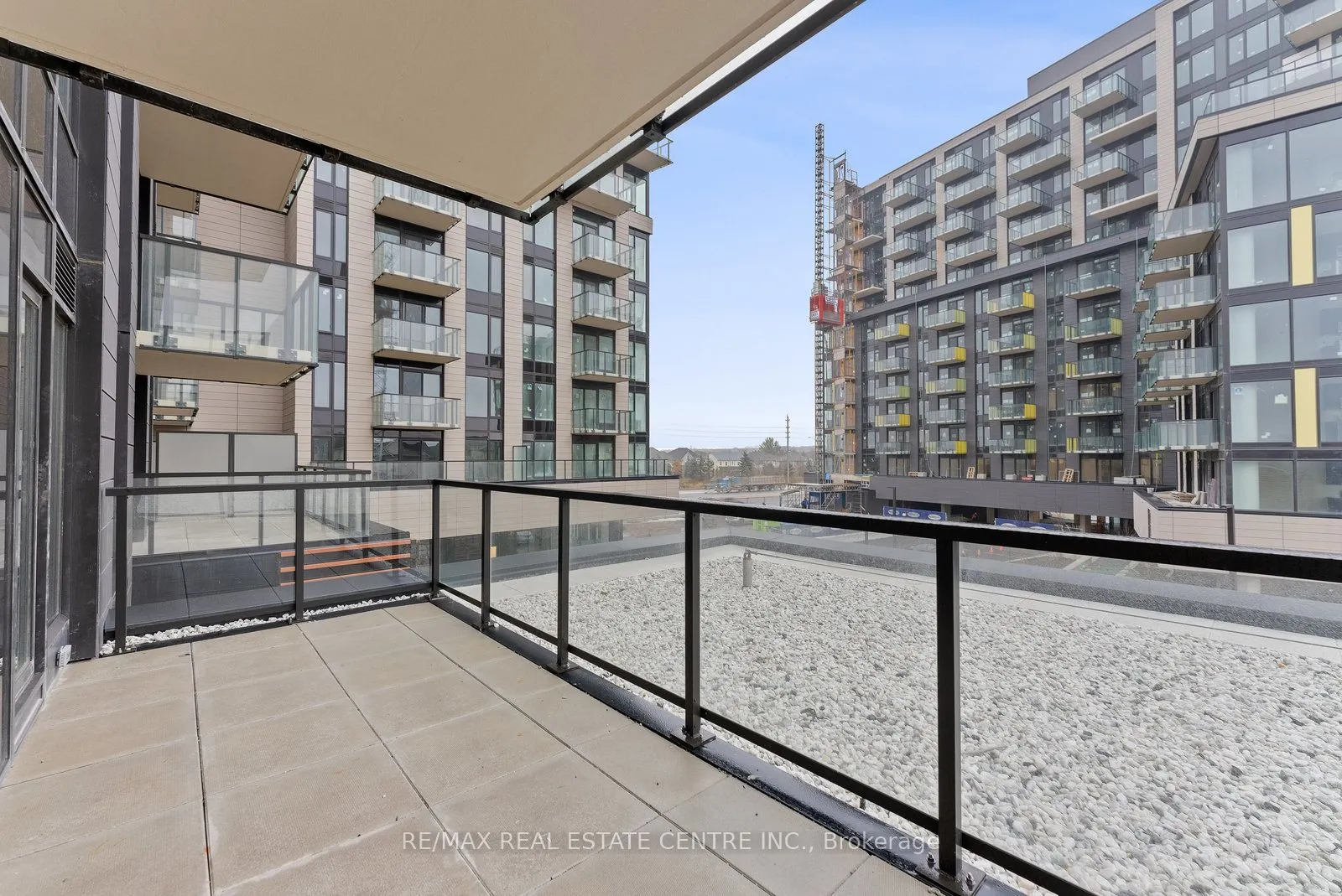 1415 Dundas Street, #204