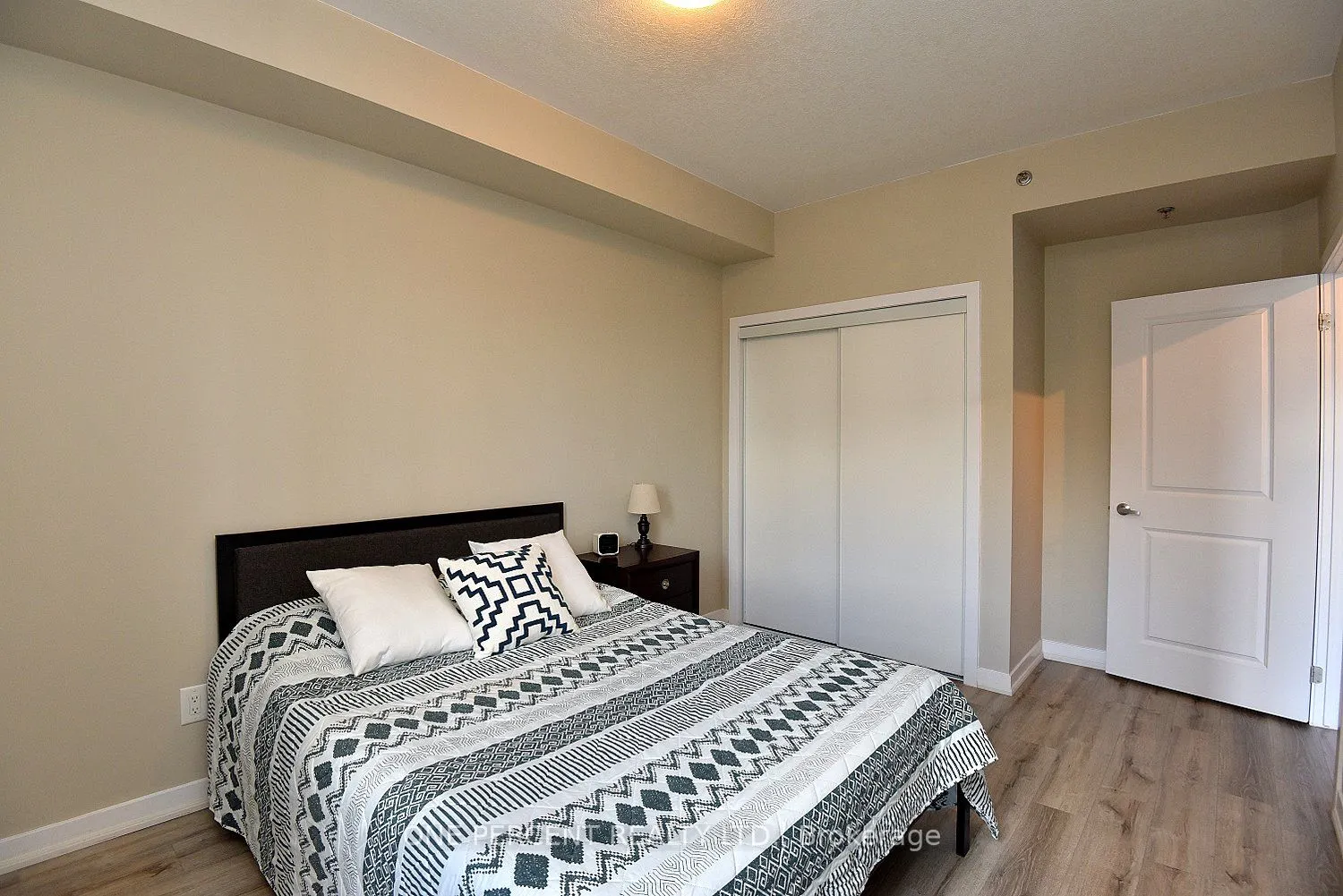 5317 Upper Middle Road, #231