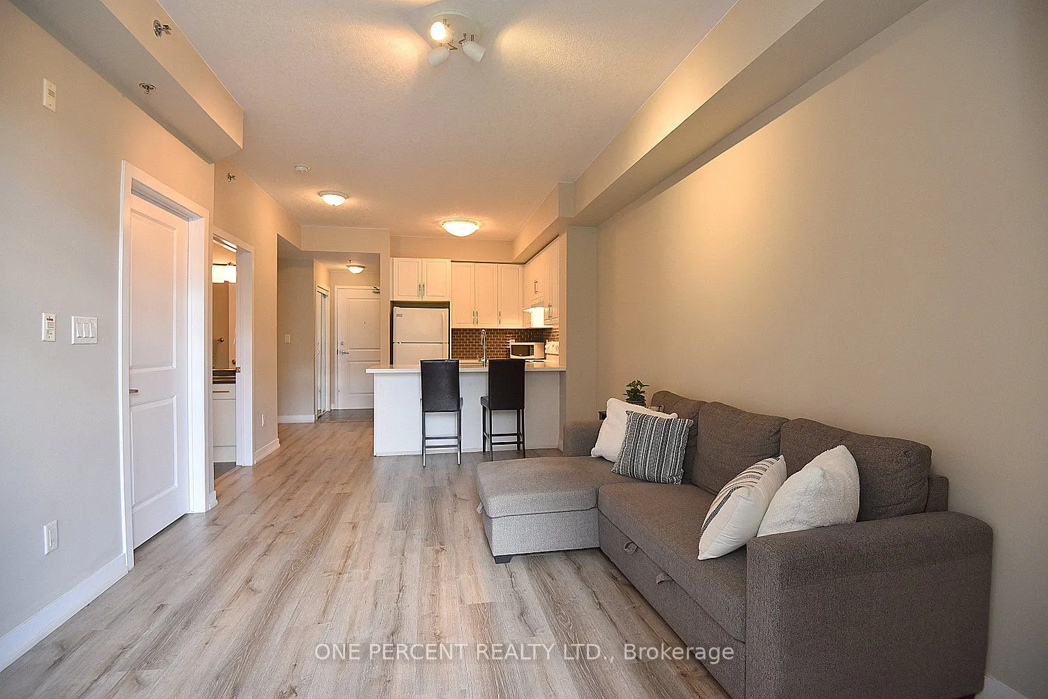 5317 Upper Middle Road, #231