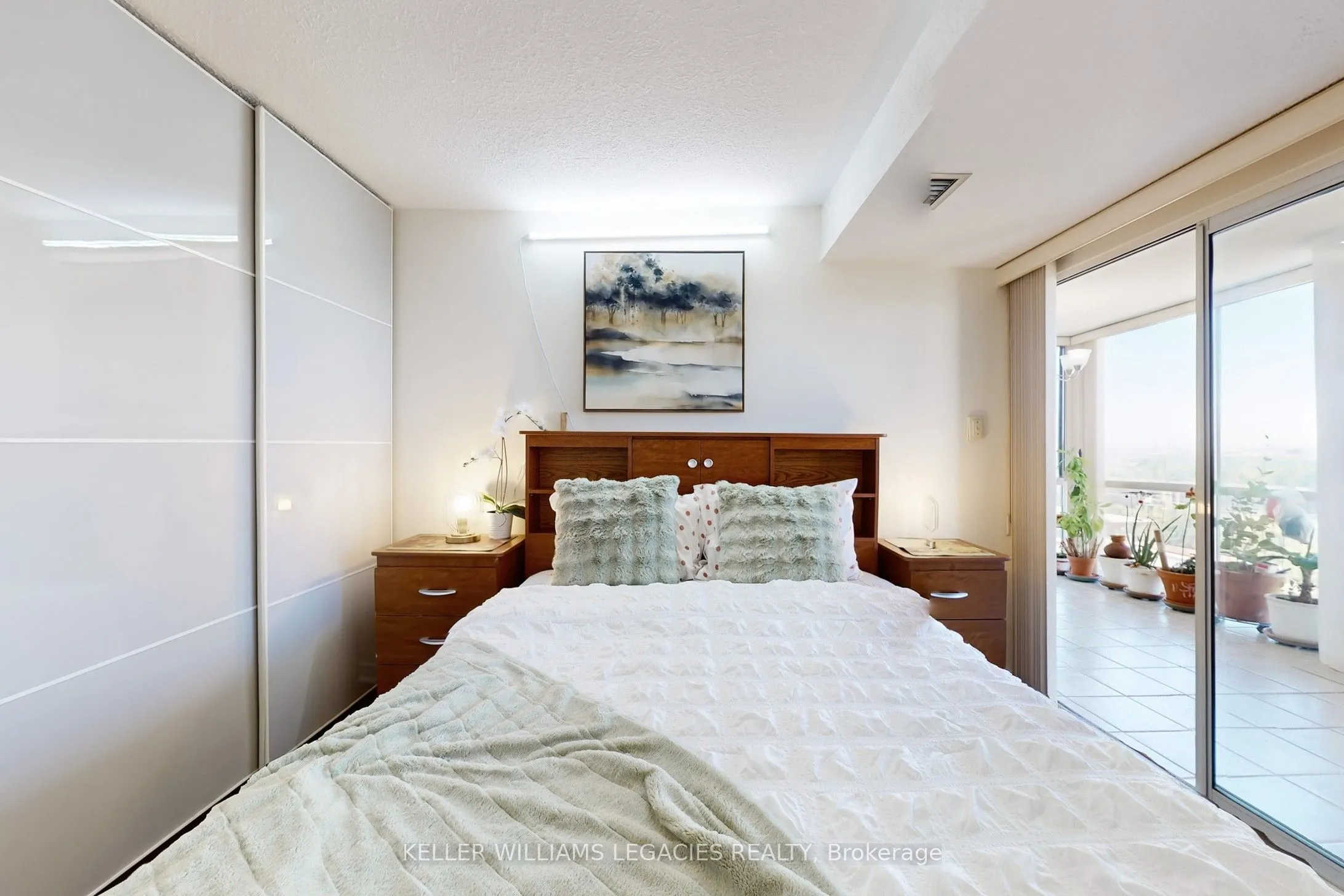 10 Markbrook Lane, #1603
