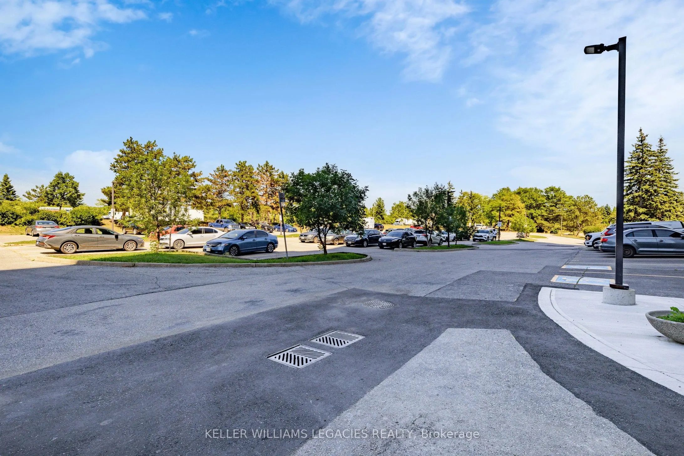 10 Markbrook Lane, #1603