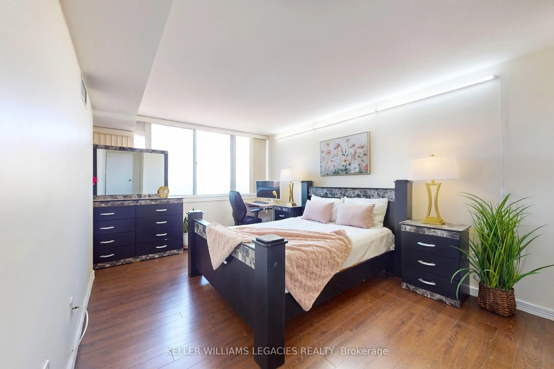 10 Markbrook Lane, #1603