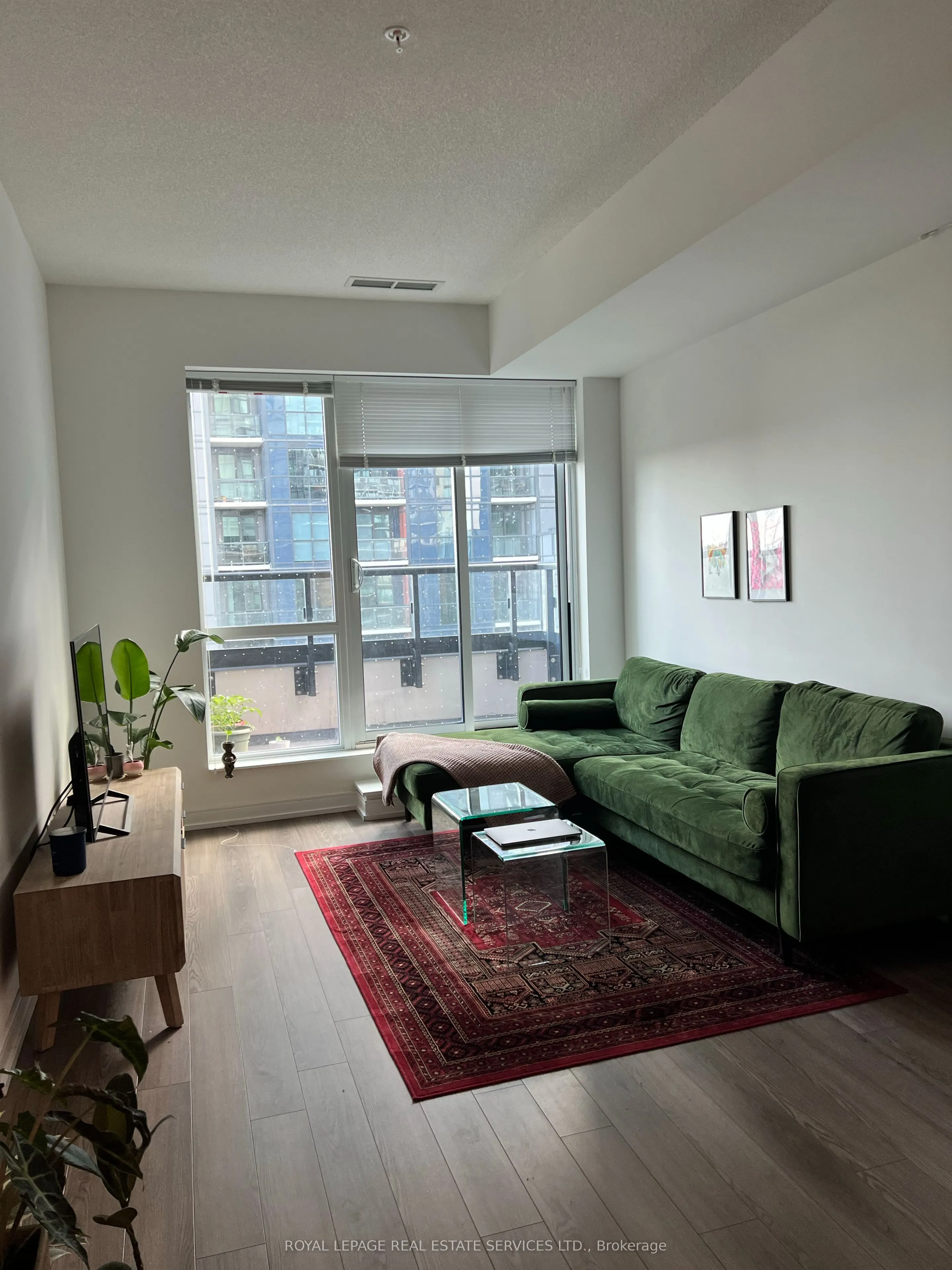 20 Thomas Riley Road, #401